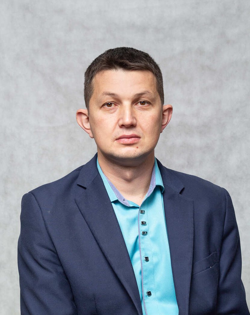 Домашонкин Дмитрий Иннокентьевич.